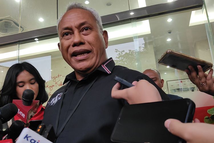 PDI-P Ingatkan Jokowi Jangan Terlena Kekuasaan, Setelah Lengser Mitra Koalisi Kabur
