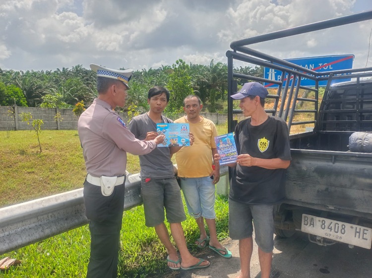 Wujudkan Keselamatan dan Ketertiban, Sat PJR Ditlantas Polda Riau Rutin Patroli Cooling System