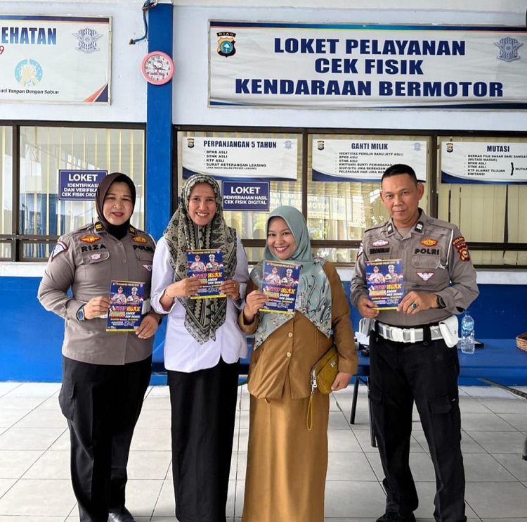 Wujudkan Pemilu Damai, Ditlantas Polda Riau Cooling System Kepada Pemohon Cek Fisik Kendaraan Bermotor