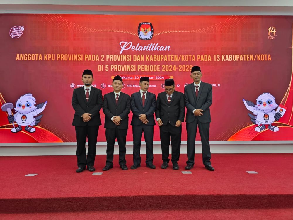 5 Komisioner KPU Riau Resmi Dilantik, Ketua KPU RI: Apa yang Diarahkan KPU Pusat Dilaksanakan