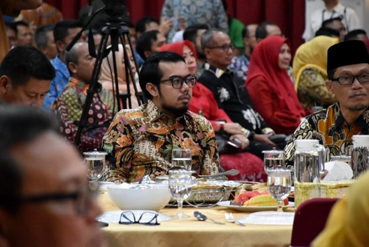 Wakil Ketua DPRD Pekanbaru Ginda Burnama Turut Lepas Masa Purna Tugas Gubri Edy Natar