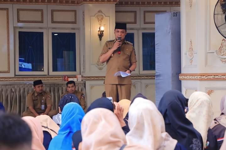 Pj Wali Kota Pekanbaru Ajak RT RW Sukseskan Program Prioritas