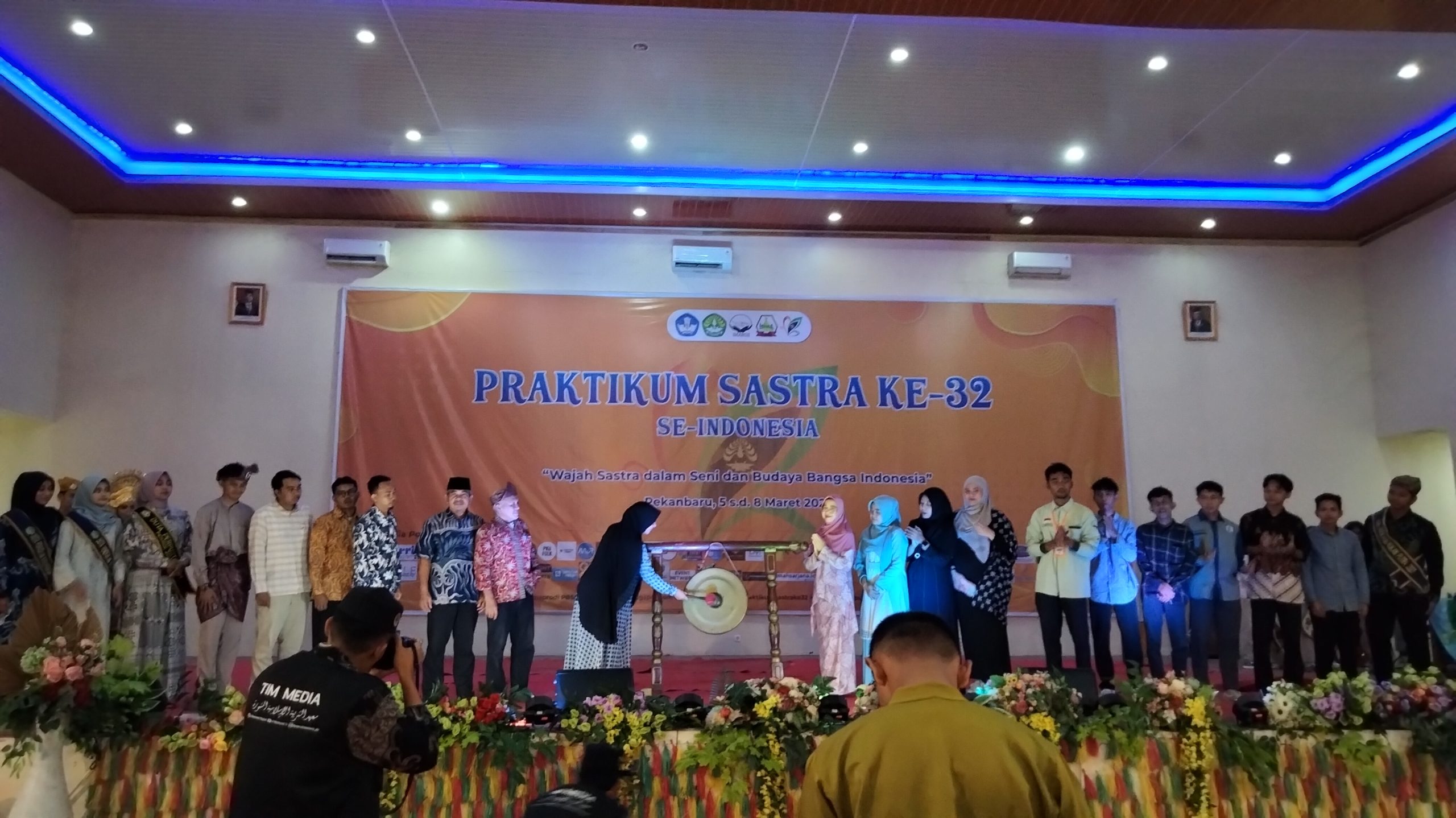 FKIP UNRI Gelar Penutupan Praktikum Sastra ke-32 se-Indonesia