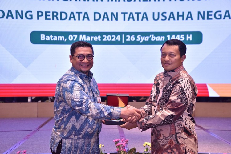 BRK Syariah dan Kejati Kepri Bekerjasama Penanganan Masalah Hukum Bidang Datun