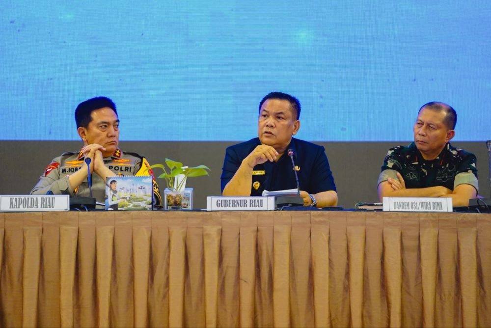 Jelang Idul Fitri, Pj Gubernur Riau Tegaskan Seluruh Pihak Awasi Distribusi Sembako