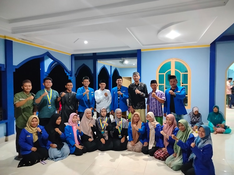 Safari Ramadhan, PC PMII Kepulauan Meranti Berbagi Al-Quran di Masjid Baiturrahman