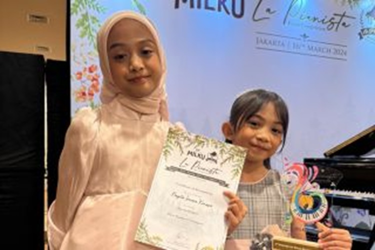 Perkenalkan, Ini Rigina dan Nagita Peraih 3 Gelar Event Piano Competition di Jakarta