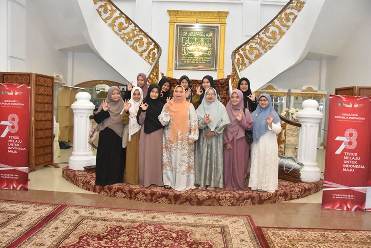 Khatam Bersama Bupati Bengkalis, Semua Penghafal Qur'an Itu Ternyata dari STAIN Bengkalis