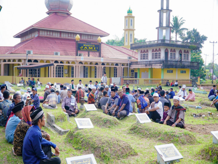 Diawali Ziarah Kubur, Hari Ini Masyarakat Kampar Rayakan Hari Rayo Onam