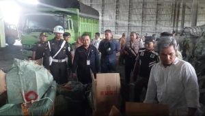 Astaga! Bekas Gudang Semen Jalan Siak II Simpan Ribuan Kardus obat dan Kosmetik Ilegal