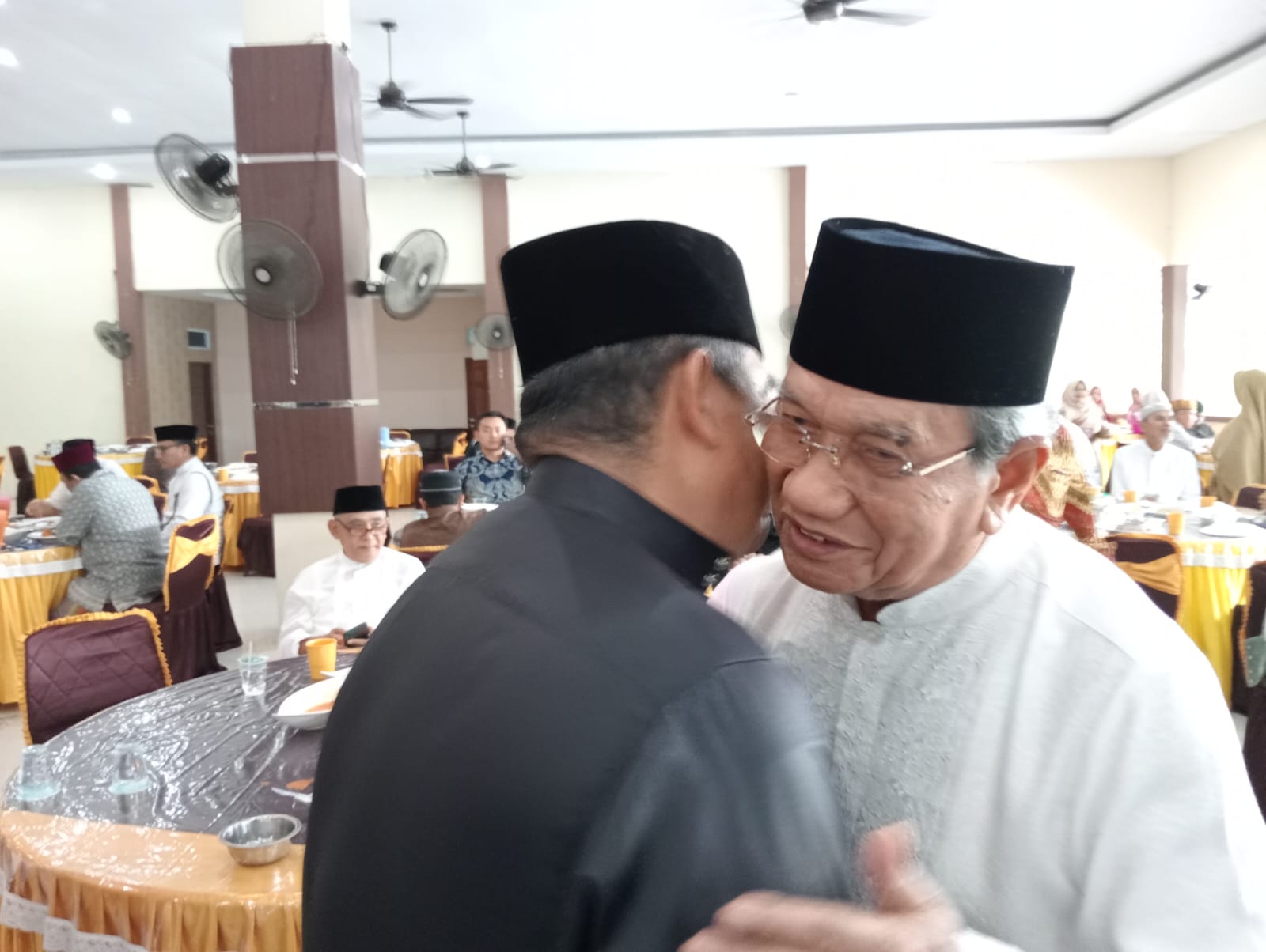 Ulama dan Tokoh Penting Riau Hadiri Halal Bi Halal GSSBR Bersama Balon ...