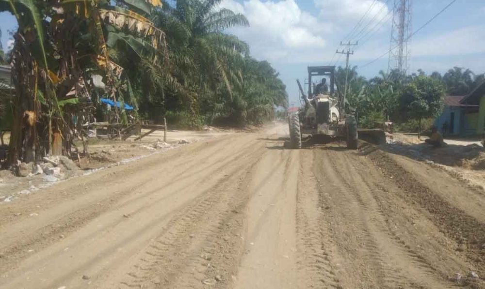Hadapi Arus Mudik, Dinas PUPR Riau Selesaikan Jalan Lintas Rohul-Rohil