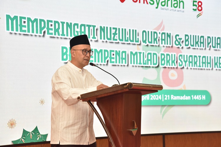OJK Apresiasi BRK Syariah yang Telah 58 Tahun Berkontribusi Terhadap Perekonomian Riau