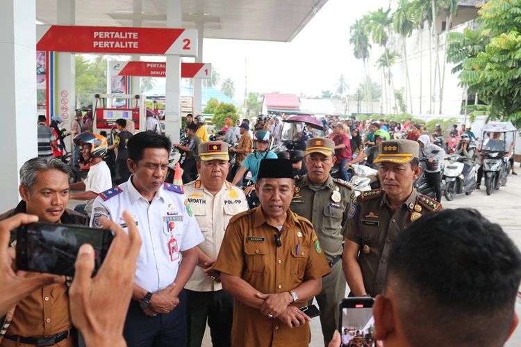 Pemkab Meranti Imbau SPBU dan APMS Distribusikan Pertalite ke Kios Pengecer