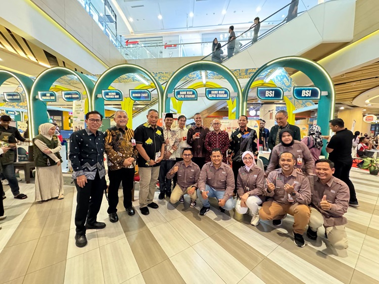 BRK Syariah Tampilkan Berbagai Inovasi dan Produk UMKM di Riau Sharia Week 2024