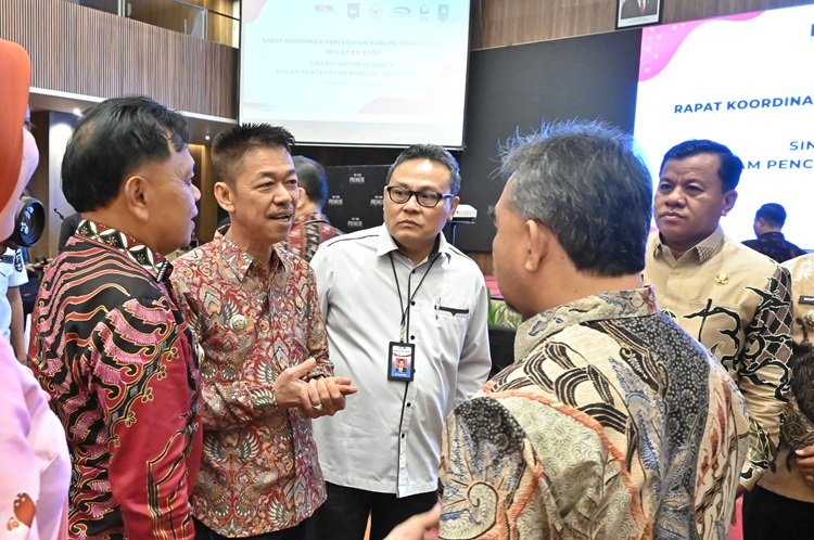 Bupati Afrizal dan Seluruh Kepala Daerah Riau Ikuti Rakor Pencegahan Korupsi Terintegrasi