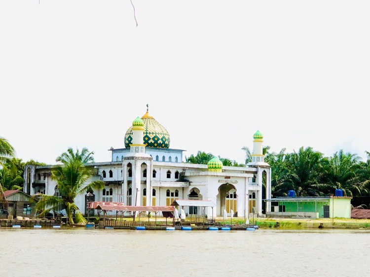 Masjid Terapung Baitullah, Salah Satu Rencana Besar Makmur Hendrik di Buluhcina