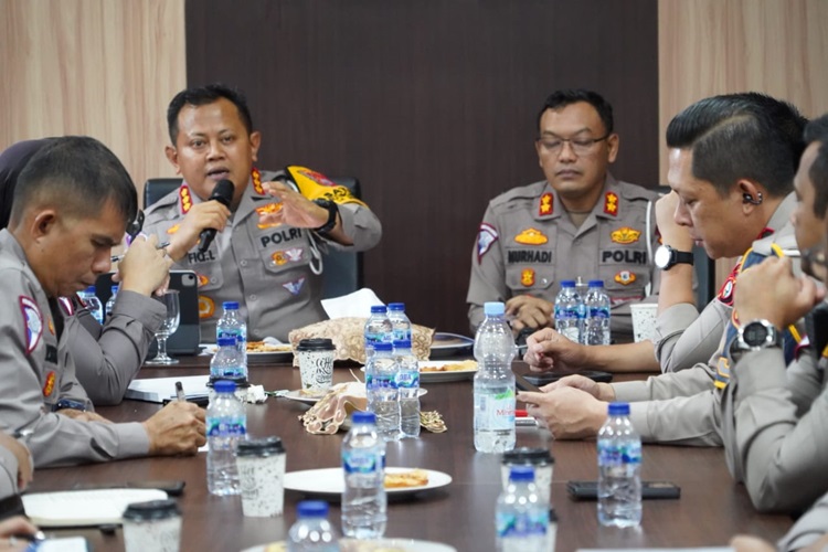 Tekan Fatalitas di Jalan Raya, Ditlantas Polda Riau Hadirkan Program Bung Selamat Selama Satu Bulan Penuh