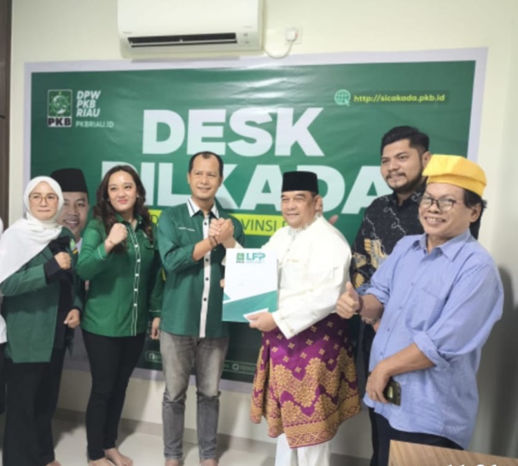 Kode Keras! Edy Nasution Isyaratkan Bersama Abdul Wahid Maju Pilgubri