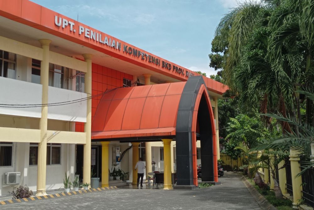Sepi Peminat, Baru 4 Pelamar Jabatan Eselon II Pemprov Riau Serahkan Berkas Pendaftaran