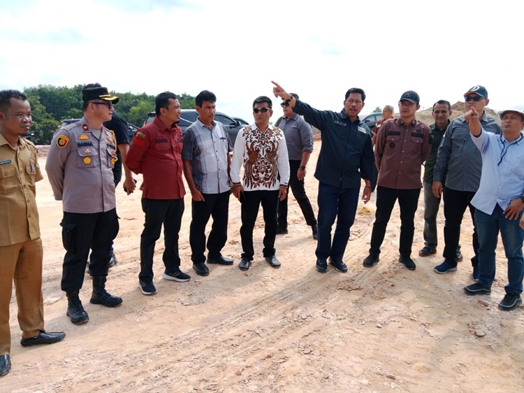 Pemkab Bengkalis Hentikan Aktivitas Galian C PT. BPS dan PT. KMR