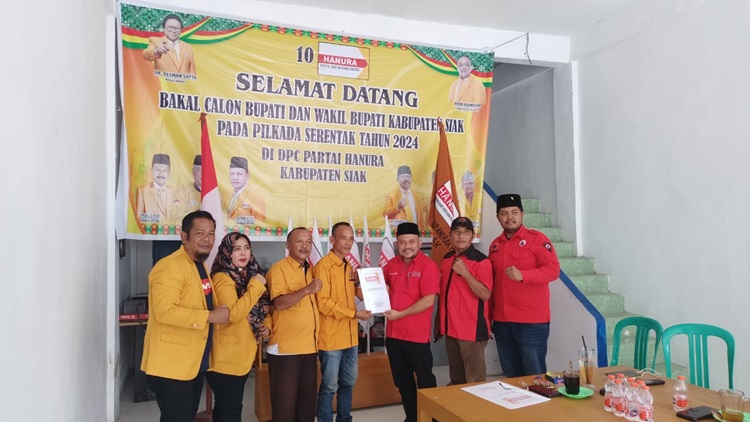 H. Syahrul Ambil Formulir Calon Kepala Daerah Siak di HANURA dan PERINDO