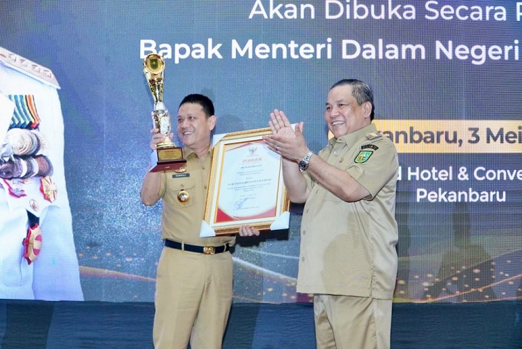 Pj Bupati Hambali Memang Top, Bawa Kampar Juara 1 Penurunan Stunting