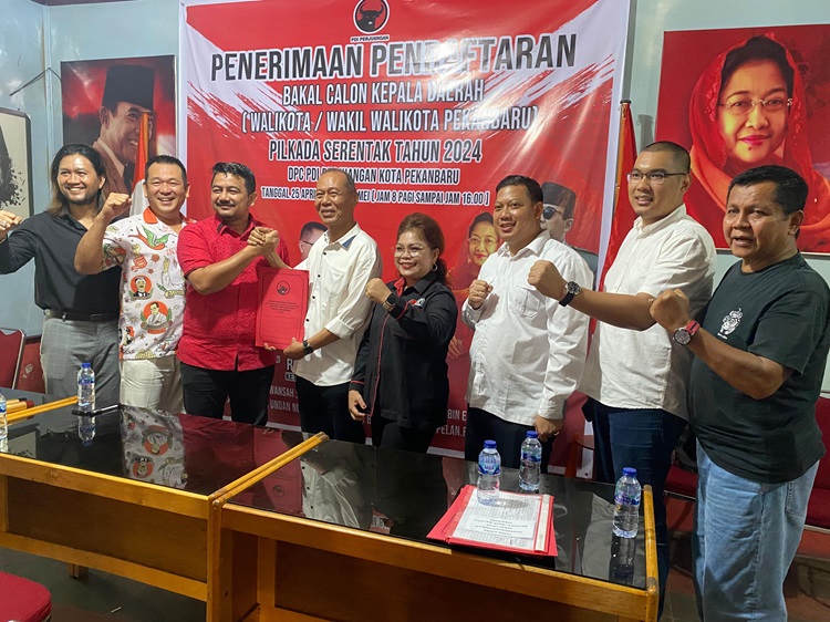 Kembalikan Formulir Calon Walikota ke PDI-P, HM Nasir Day: Saya Pewaris Pekanbaru dan Datang Untuk Menang!