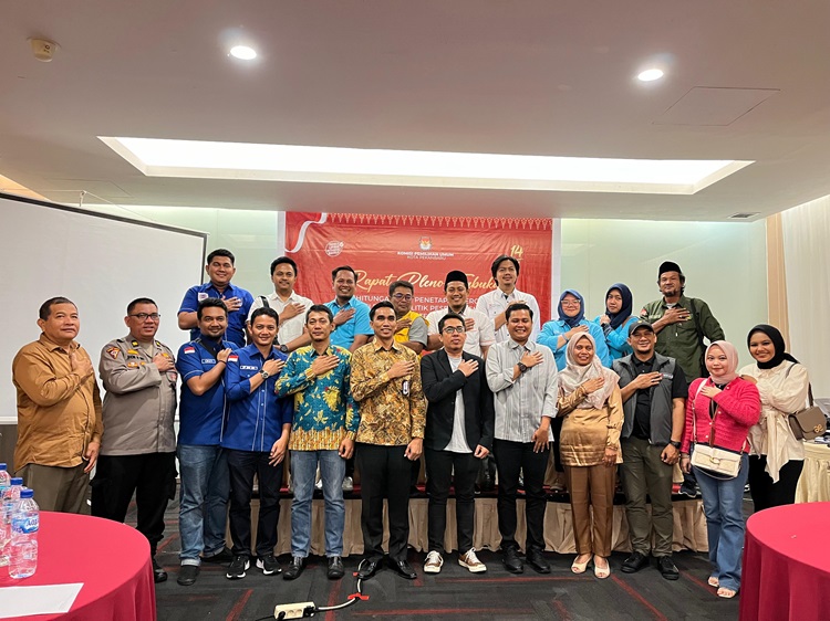 KPU Pekanbaru Tetapkan 50 Caleg Terpilih DPRD Kota Pekanbaru