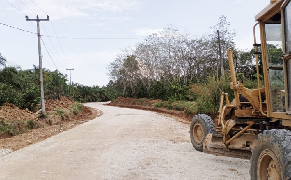 Sudah Bisa Dilintasi, Pemprov Riau Tuntaskan Perbaikan Jalan Pucuk Rantau Kuansing