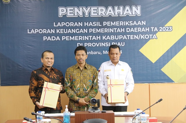 Pemko Pekanbaru Kembali Terima WTP dari BPK Riau
