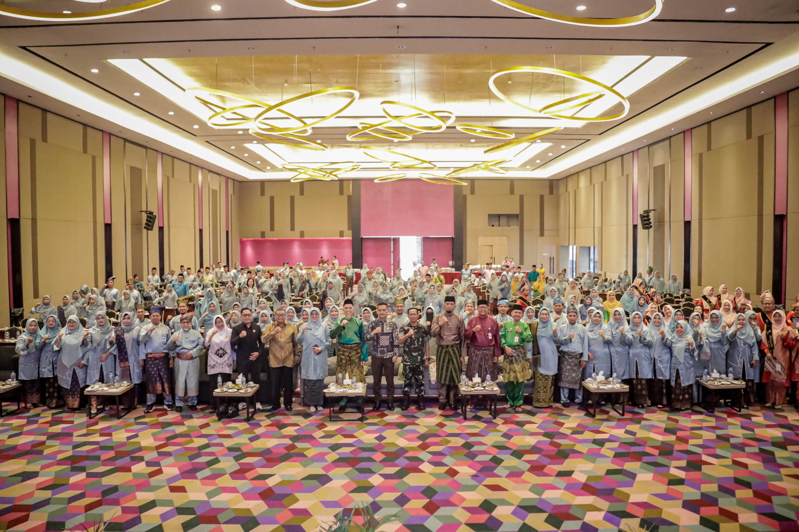 Dihadiri Kajari dan Kapolres, Walikota Dumai Pimpin Deklarasi Komitmen Transparan PPDB 2024