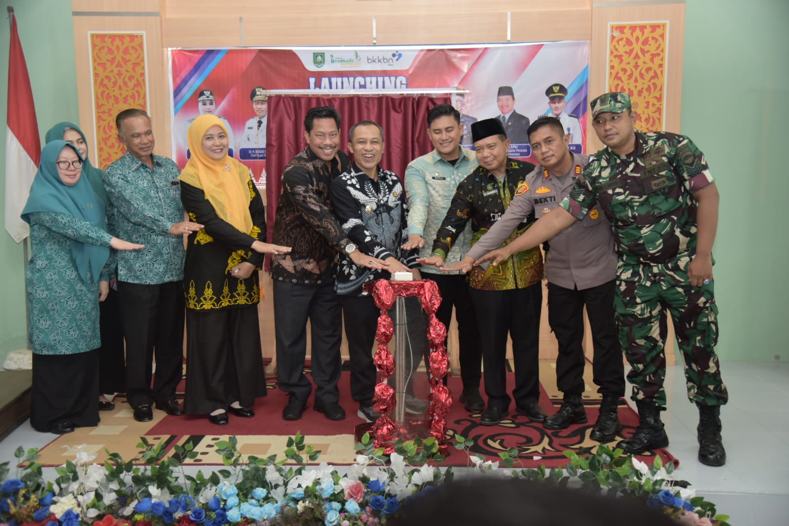 Launching Sekolah Lansia, Wabup Bengkalis: Bentuk Lansia Mandiri, Karena Anak Belum Tentu Berikan Terbaik