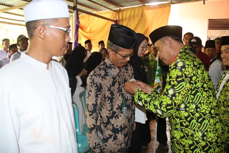 Kunjungan ke Kuala Indragiri, Pj. Bupati Inhil Kukuhkan Dewan Masjid, Forum Anak Serta Rakor RT RW