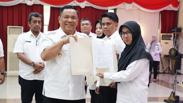 Kabar Gembira Bagi Pegawai PPPK, Dalam Waktu Dekat Pj Gubri akan Serahkan SK, Simak Jadwalnya!