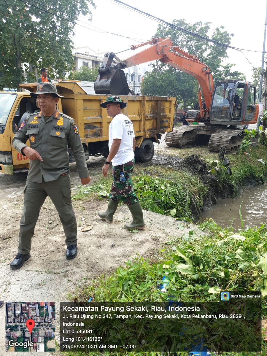 Hari Jadi Pekanbaru ke-240, Pemko dan Pemprov Riau Bersinergi Gotong Royong di Lokasi Rawan Banjir