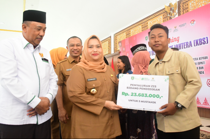 Lindungi Masyarakatnya, Bupati Kasmarni Luncurkan Kartu Bengkalis Sejahtera