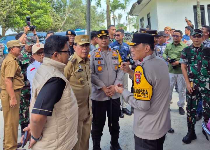 Diawasi Langsung Wakapolda dan Danrem, KPU Pastikan PSU Rohul Aman dan Lancar