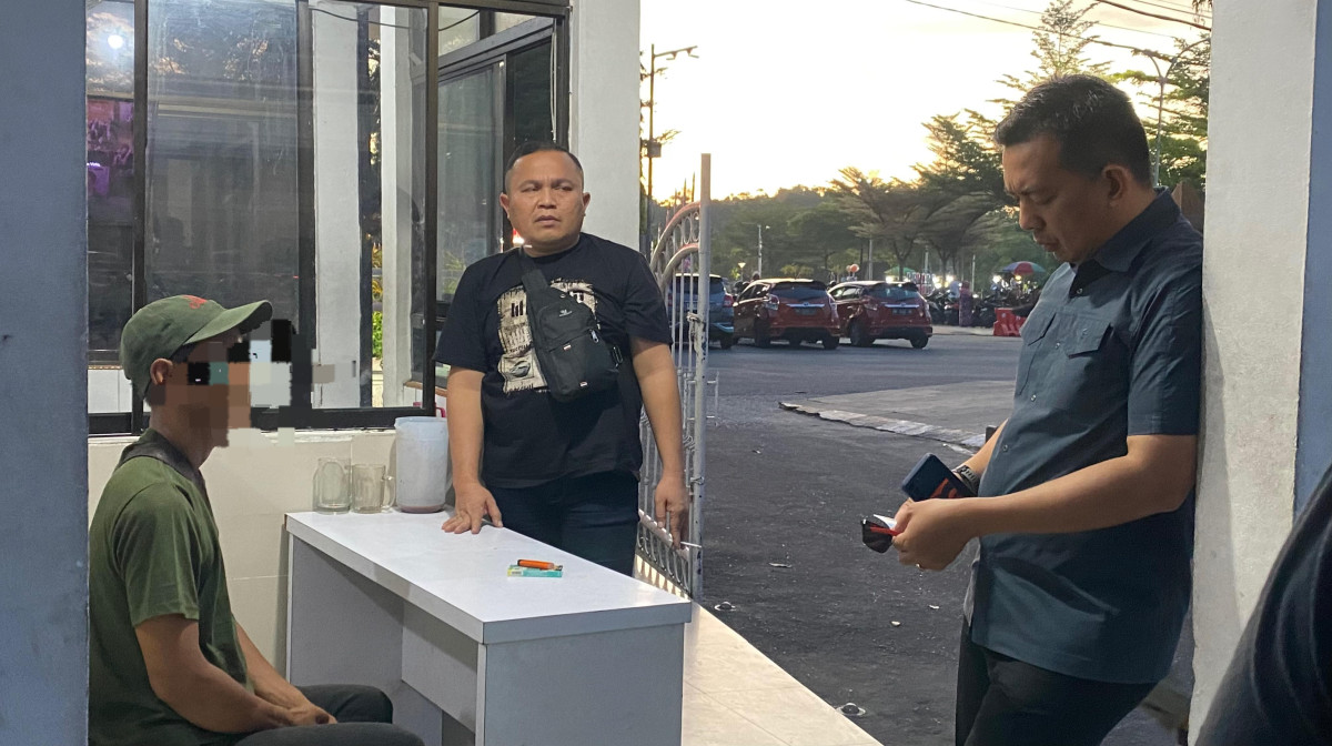 Nekat Curi Baliho Pj Wali Kota Pekanbaru, Seorang Pemuda Diserahkan ke Polresta Pekanbaru