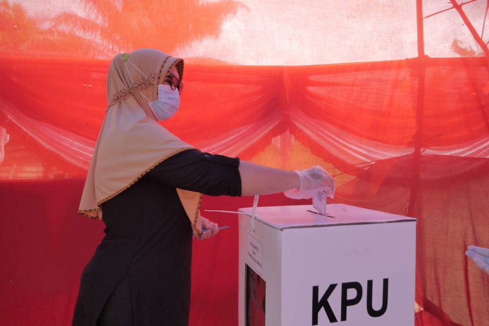 Money Politik Akhirnya Bisa Diatasi, PSU di Riau Berjalan Aman dan Kondusif