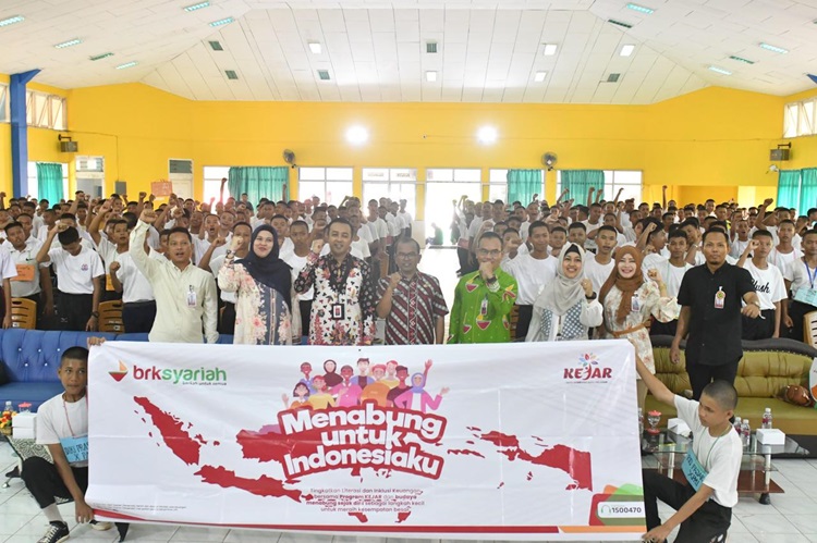 Diedukasi oleh BRK Syariah, 400-an Pelajar SMKN 3 Tanjungpinang Bakal Buka Rekening Tabungan Simpel