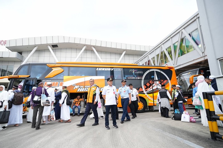Disambut Pj Bupati Hambali, Jemaah Haji Kampar Sudah di Pekanbaru