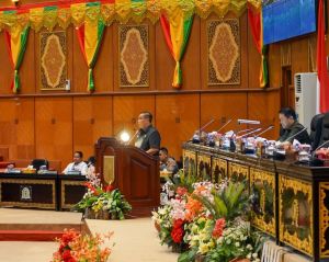 Dalam Paripurna DPRD, Pj Gubri Sampaikan Ranperda Pertanggungjawaban APBD Riau 2023