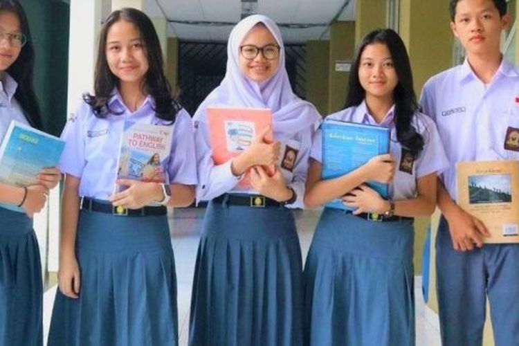 Liburan Telah Usai! Mulai Besok 9 Juli Siswa SMA/SMK di Riau Sudah Masuk Sekolah