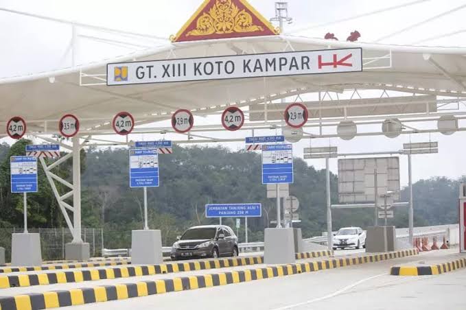 Tidak Gratis! Tol XIII Koto Kampar Segera Berbayar, Pastikan Saldo E-Toll Anda Mencukupi