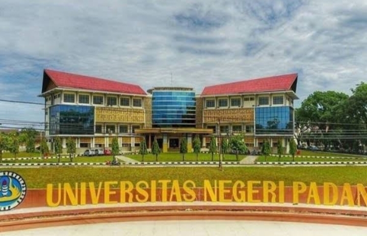 Susun Program Kerja Organisasi, Ikatan Alumni UNP  Rakerwil di Hotel Furaya