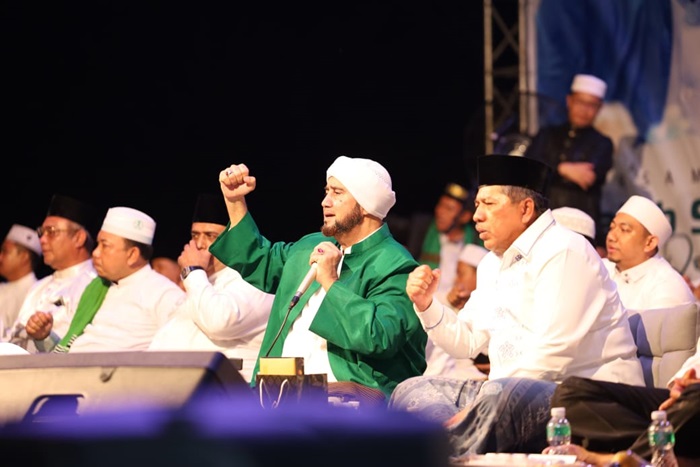Haul Akbar Sultan Siak, Ribuan Masyarakat Bersholawat di Masjid Sultan Syarif Hasyim Islamic Center