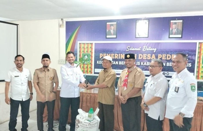 Petani Desa Pedekik Dibantu Bibit dan Sarana Produksi Kopi, Ini Kata Kadisbun Bengkalis