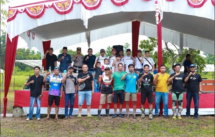 Pembalap dari 3 Provinsi Ikuti Grasstrack Danau Maini Bersama On Asmar