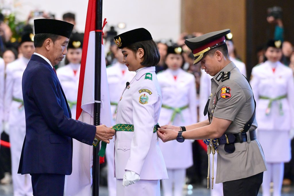 Di Ibu Kota Nusantara IKN, Presiden Jokowi Kukuhkan 76 Anggota Paskibraka Tahun 2024